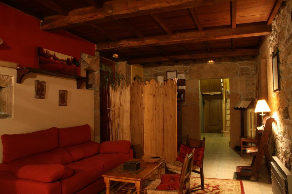 Rectoral De Goian Guest House ซาร์เรีย ภายนอก รูปภาพ